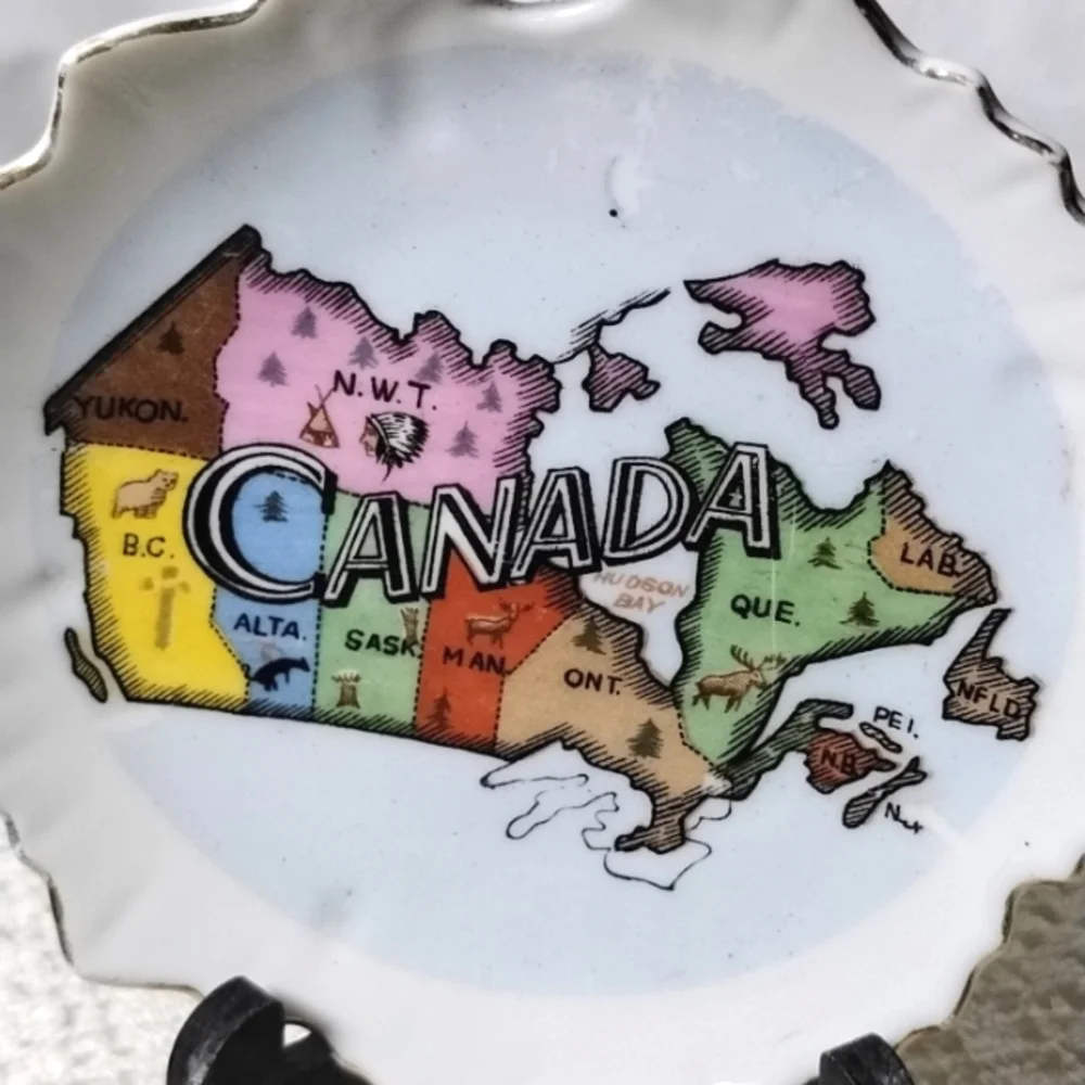 Vtg Canada Souvenir Plate